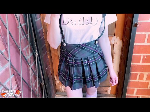 ❤️ 女学生深深地吸吮她的鸡巴，代替上课做爱 ️ Beautiful porn️❤