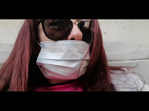 ❤️ Nicoletta报复她的邻居，在他的车库里撒尿（特别Covid19意大利检疫局） ️ Beautiful porn️❤